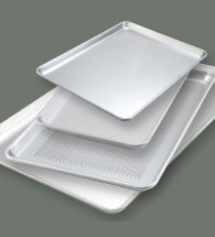 ALUMINUM BAKING SHEETS